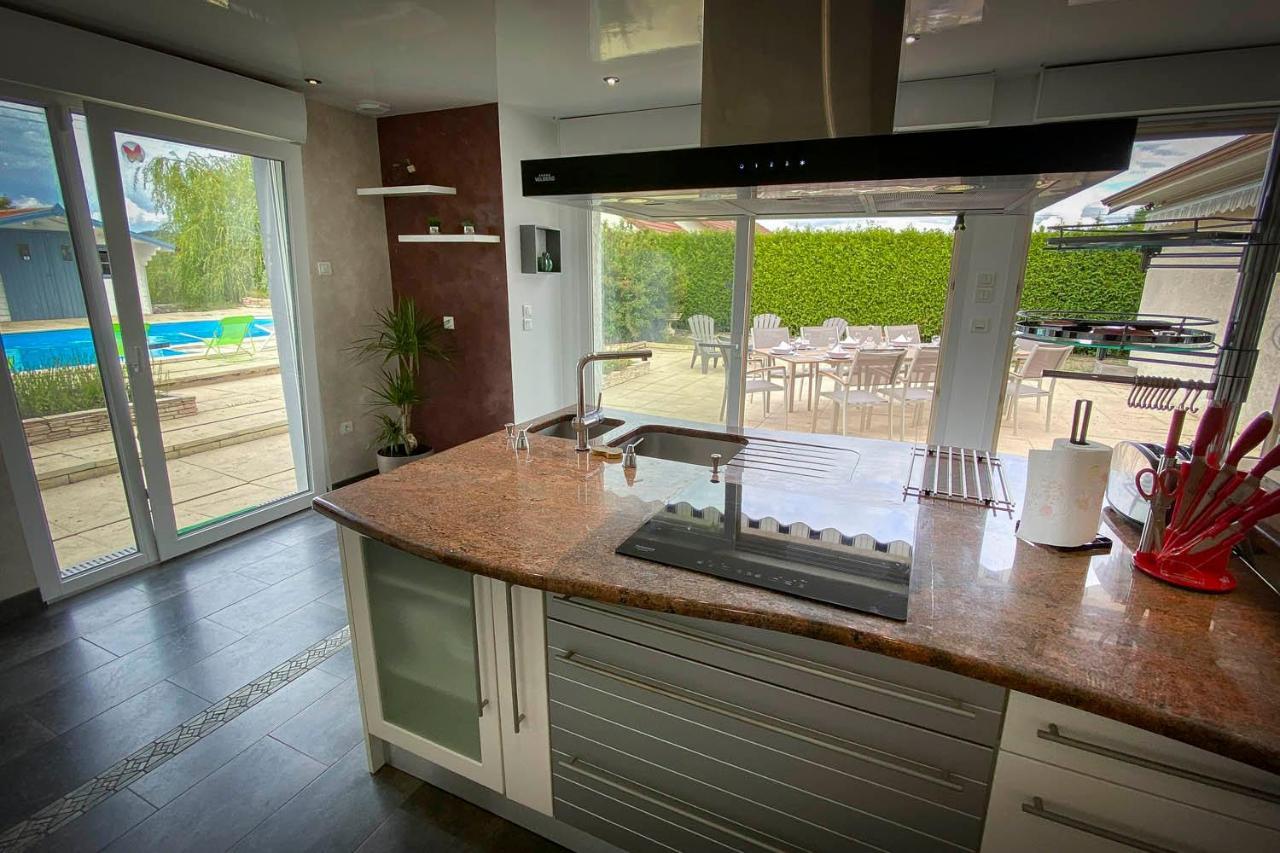 Villa 200M2 Avec Piscine Chauffee & Spa & Sauna & Kota-Grill Laval-sur-Vologne ภายนอก รูปภาพ